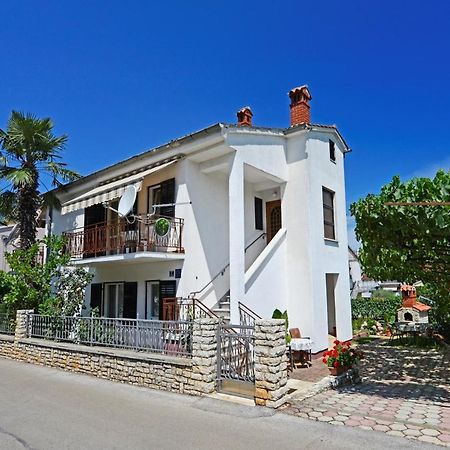 פורץ Apartment Complex Nevia מראה חיצוני תמונה