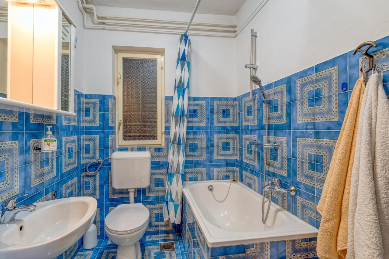 פורץ Apartment Complex Nevia מראה חיצוני תמונה