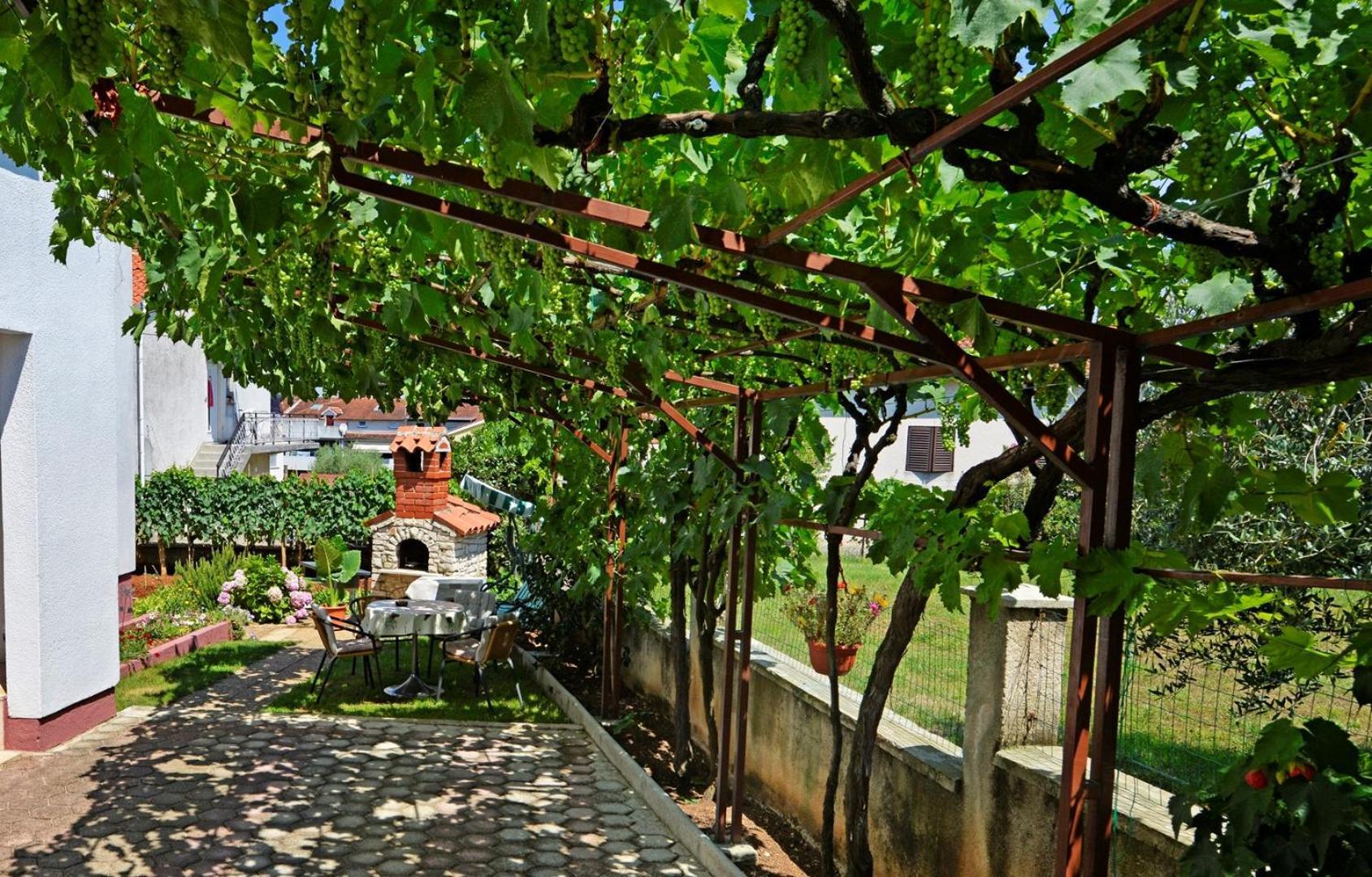 פורץ Apartment Complex Nevia מראה חיצוני תמונה