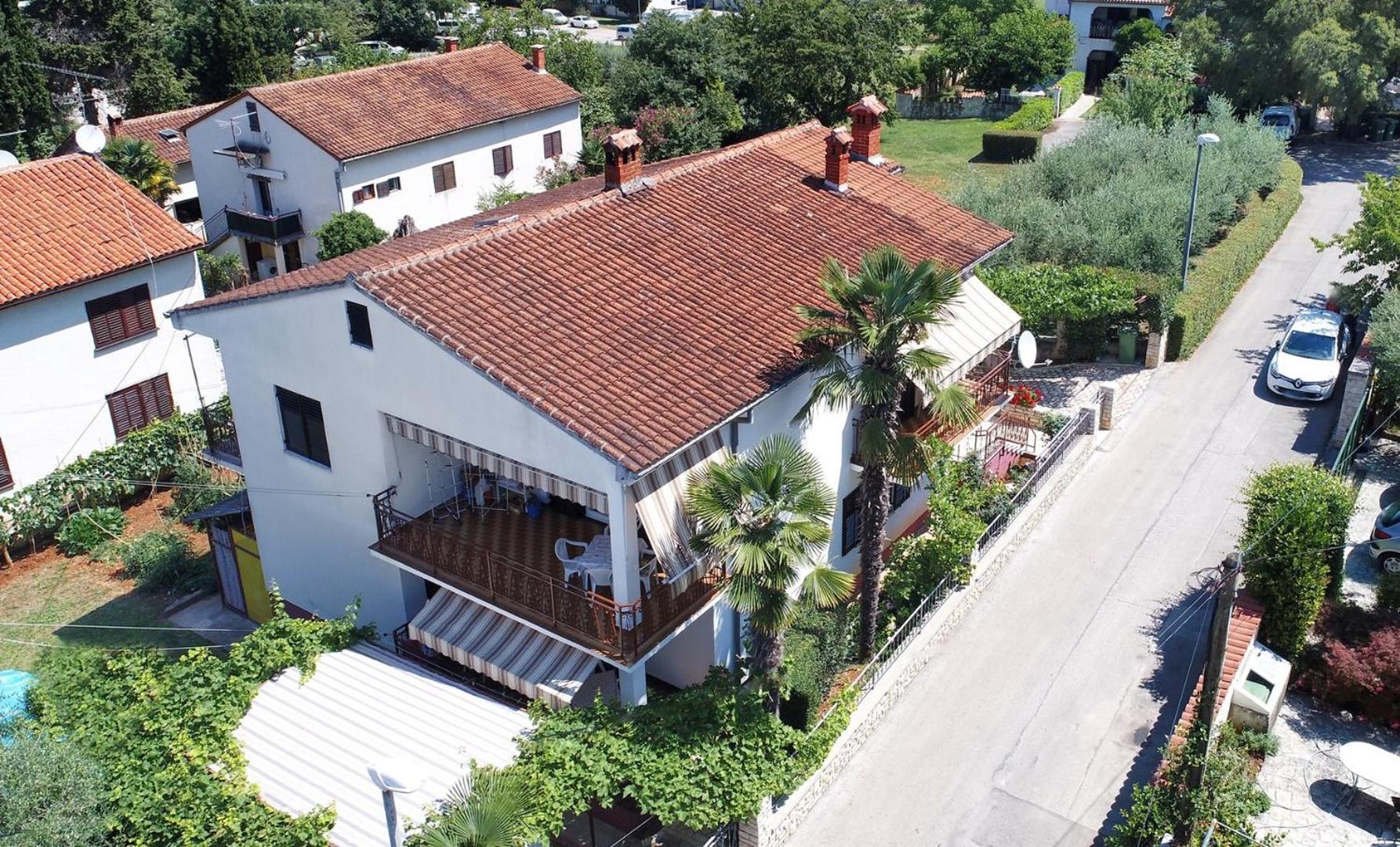 פורץ Apartment Complex Nevia מראה חיצוני תמונה