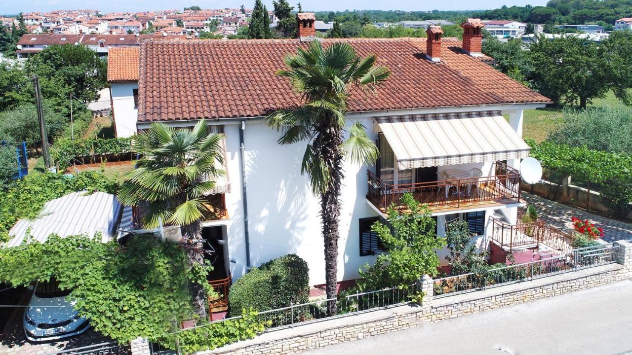 פורץ Apartment Complex Nevia מראה חיצוני תמונה